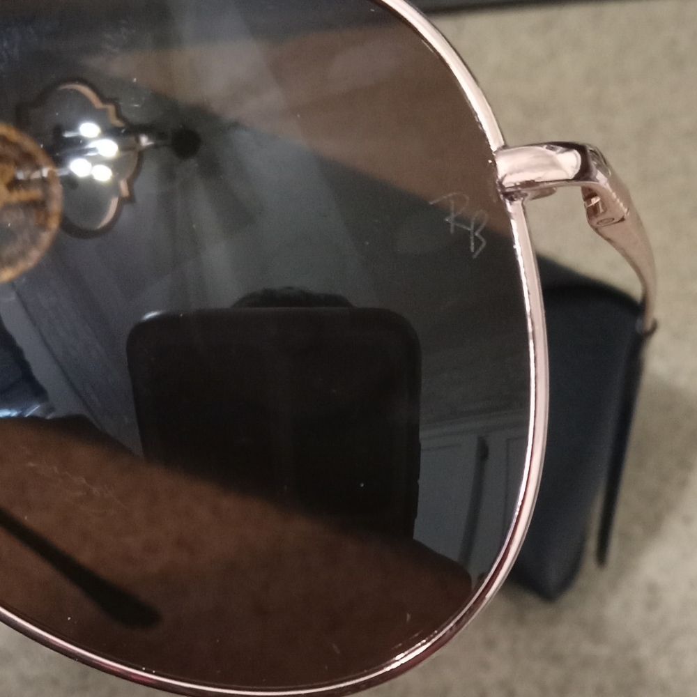 Ray-ban sunglasses - Picture 4 of 4